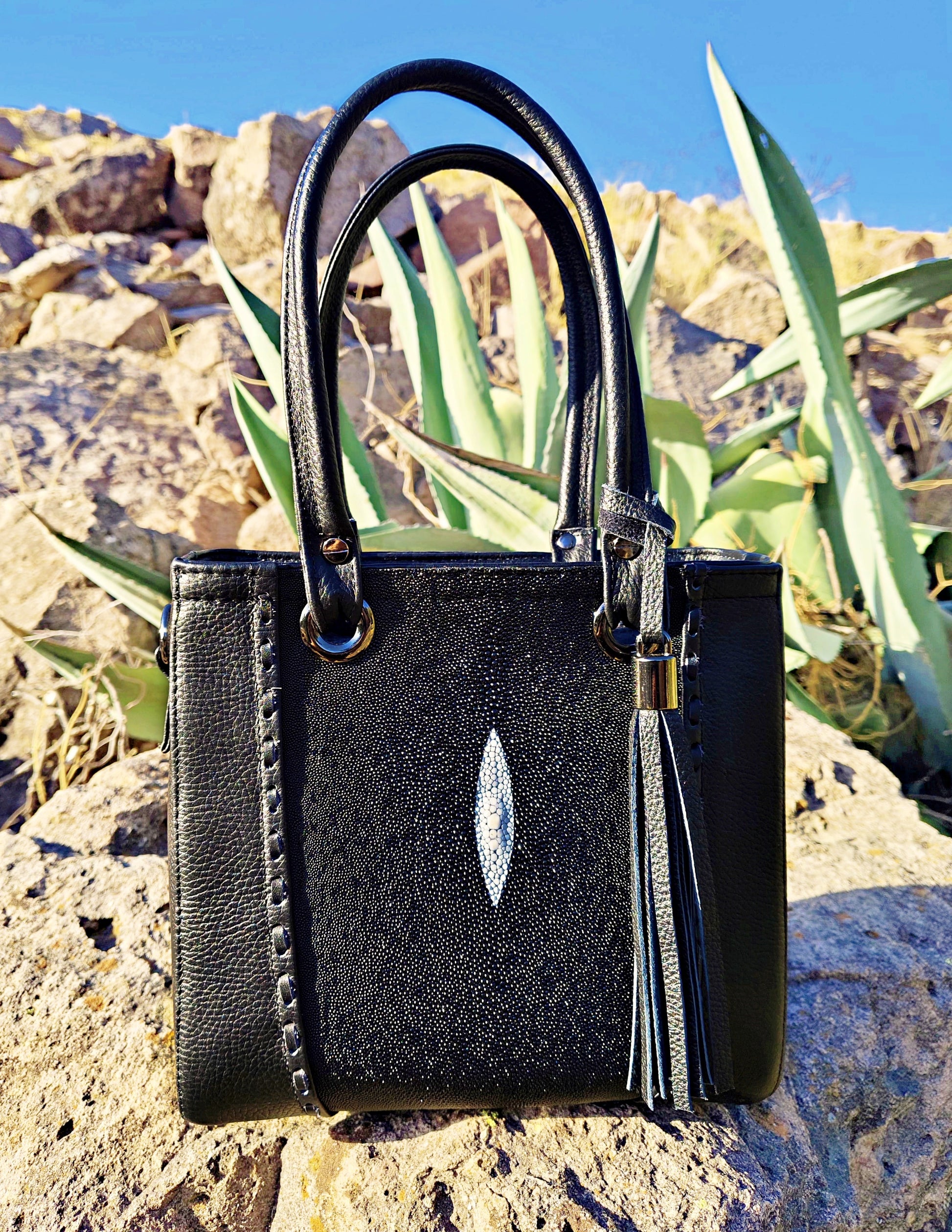 Bolso De Mantarraya Modelo Heidi