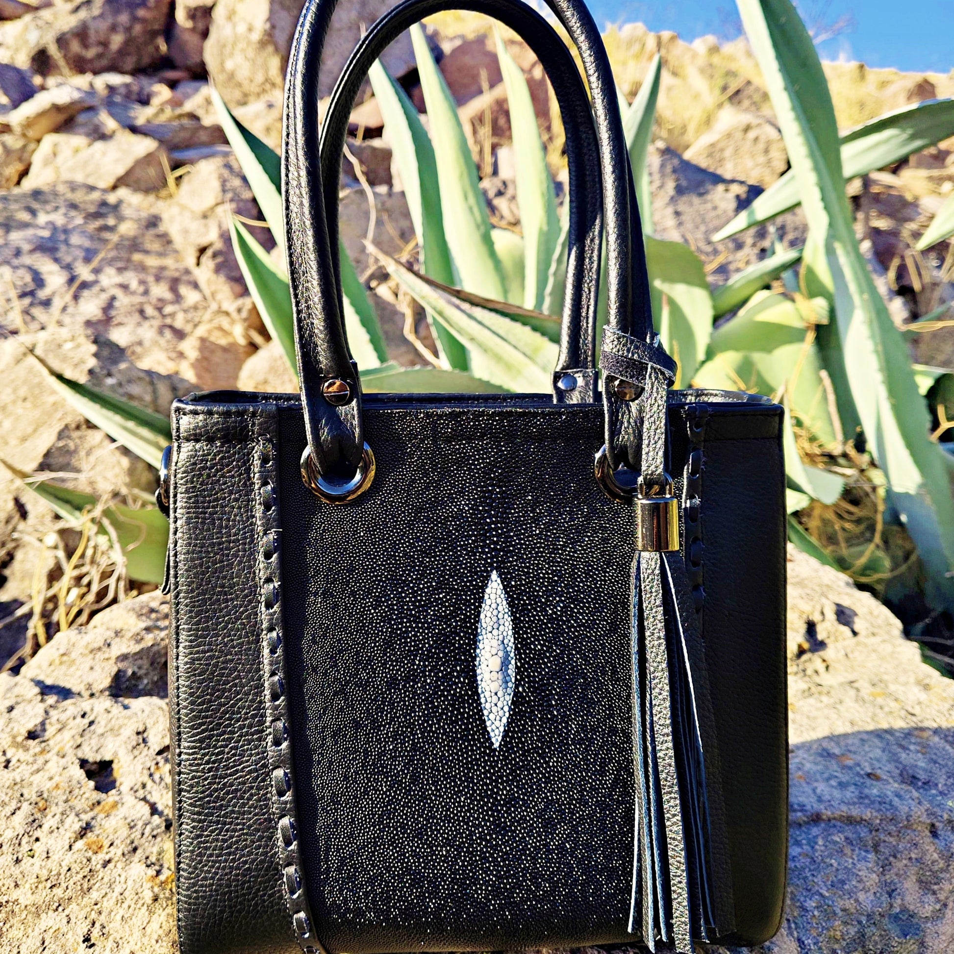 Bolso De Mantarraya Modelo Heidi