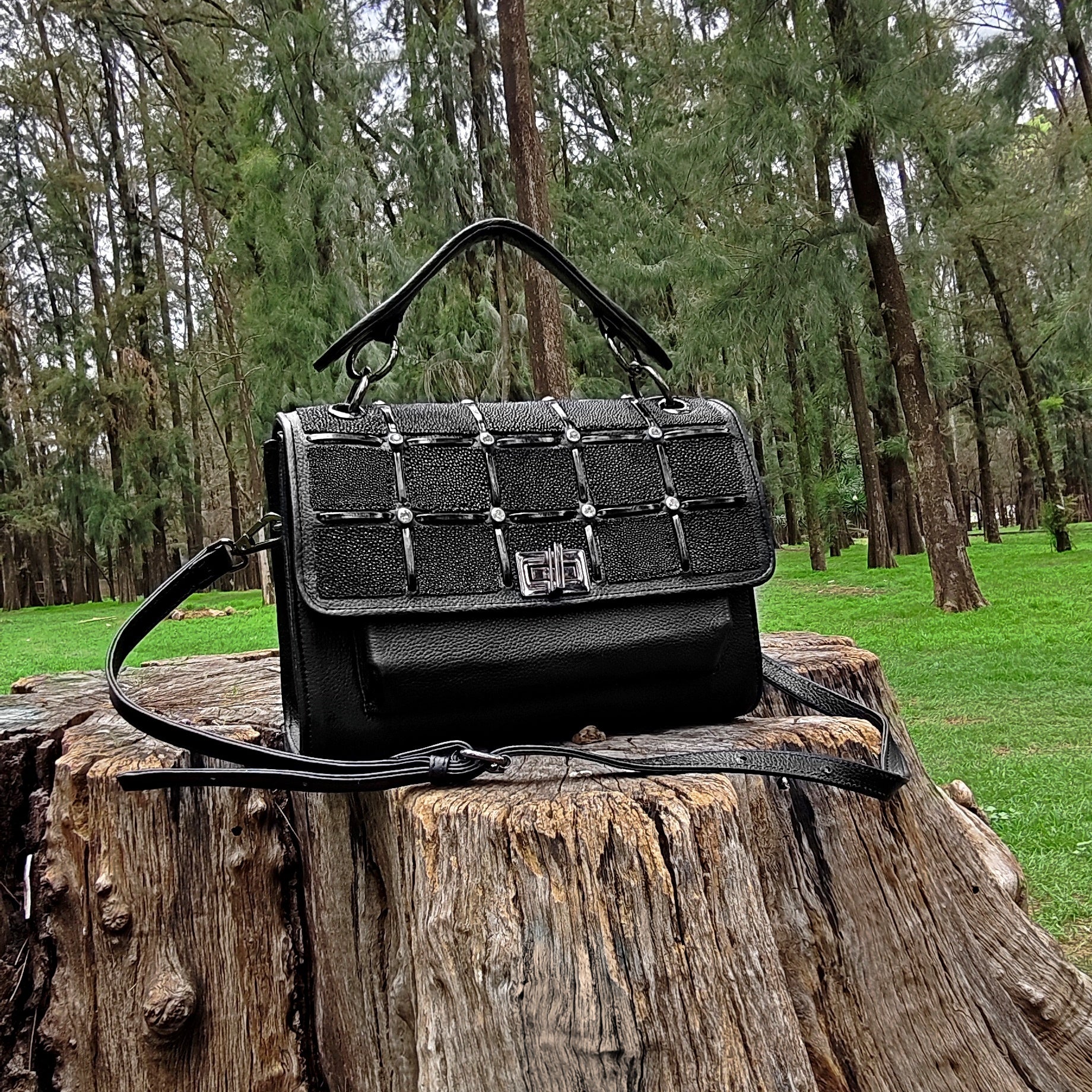 Bolso De Mantarraya Modelo Juliette