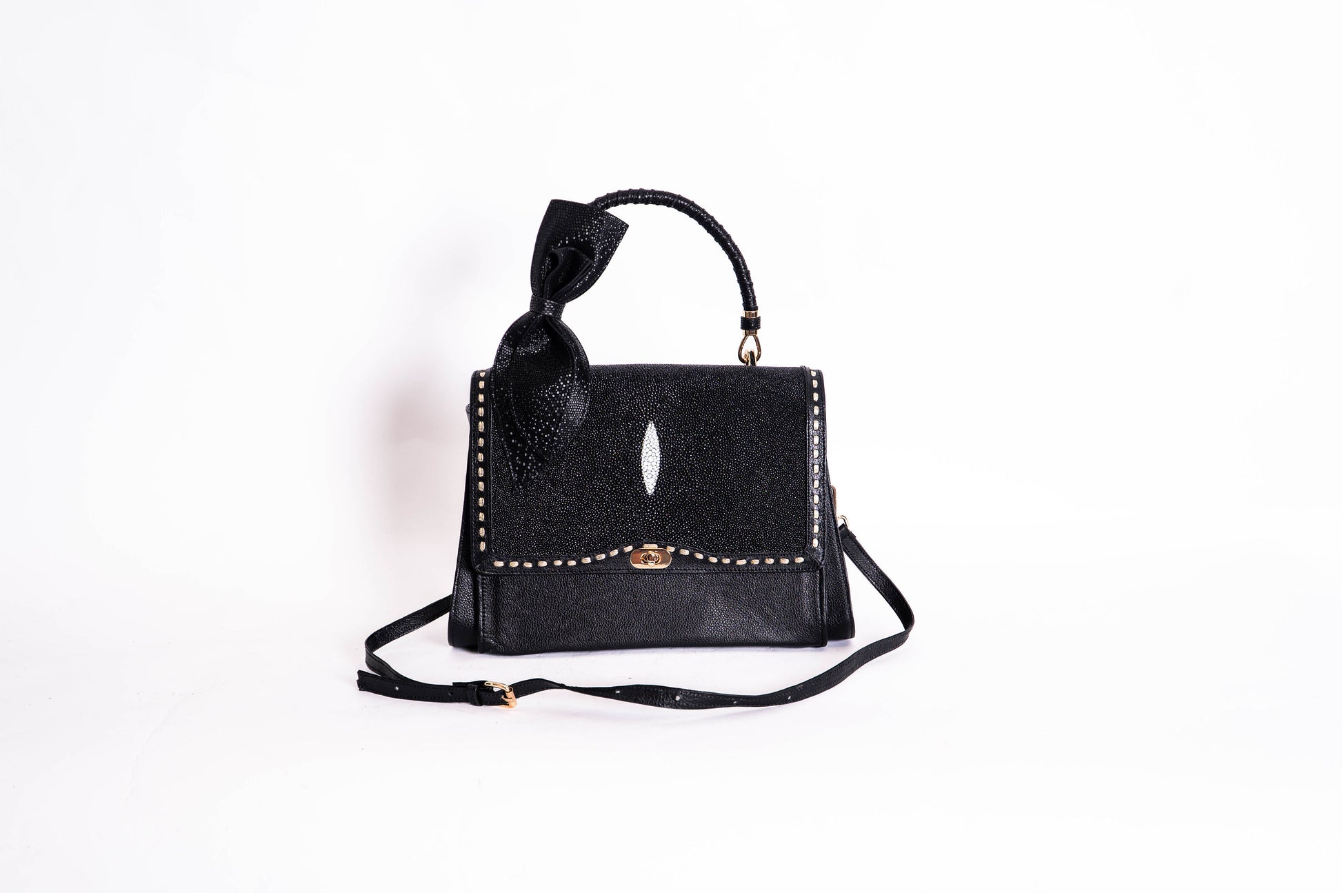 Bolso De Mantarraya Modelo Monique