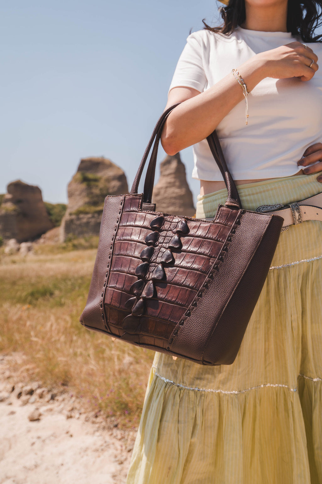 Bolso Ofelia Cola De Cocodrilo