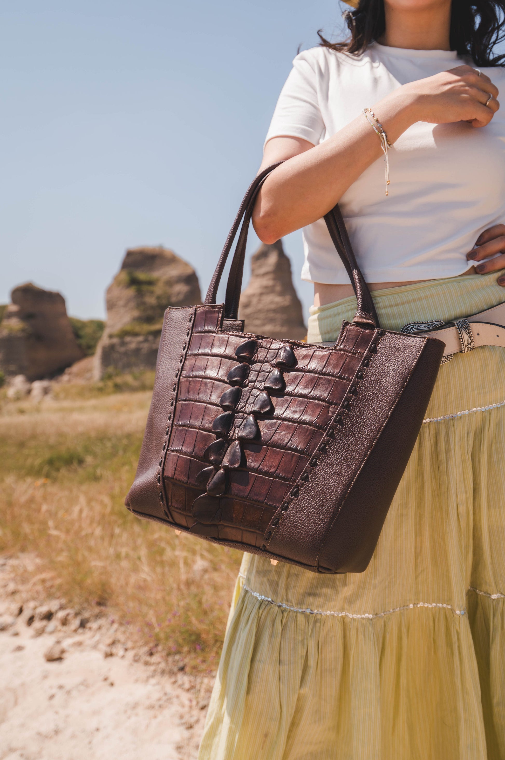 Bolso Ofelia Cola De Cocodrilo