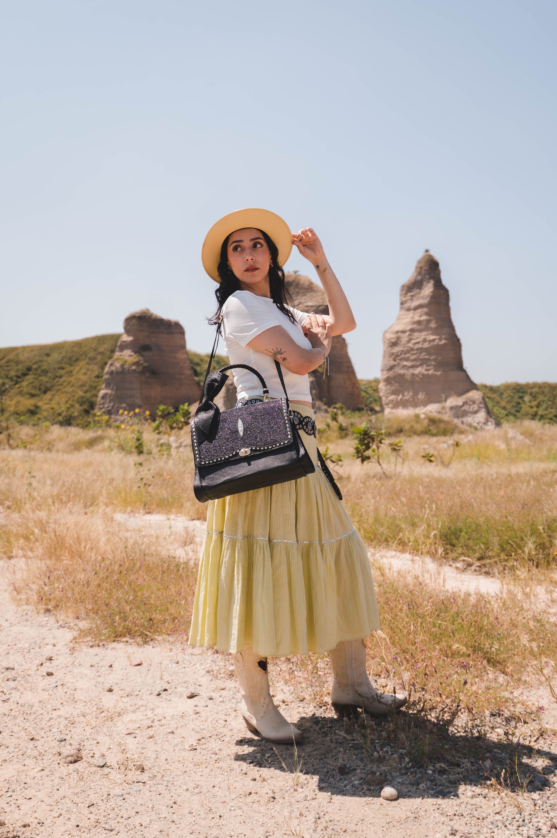 Bolso De Mantarraya Modelo Monique