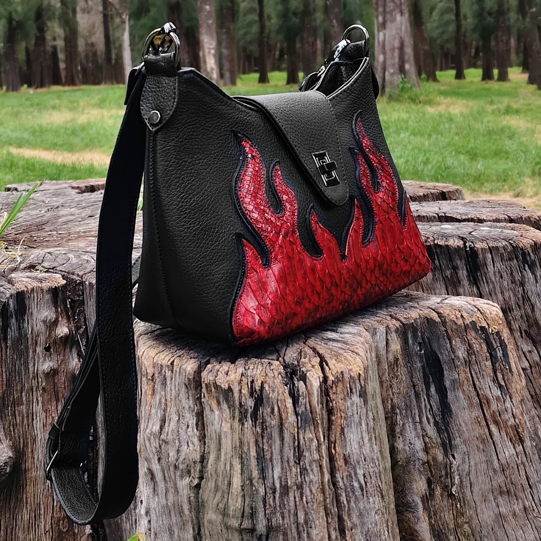 Bolso De Pitón Modelo Nuria