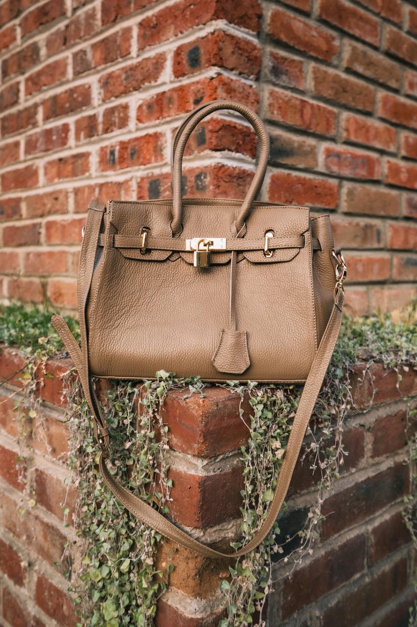 Bolso De Piel Modelo Victoria Pate