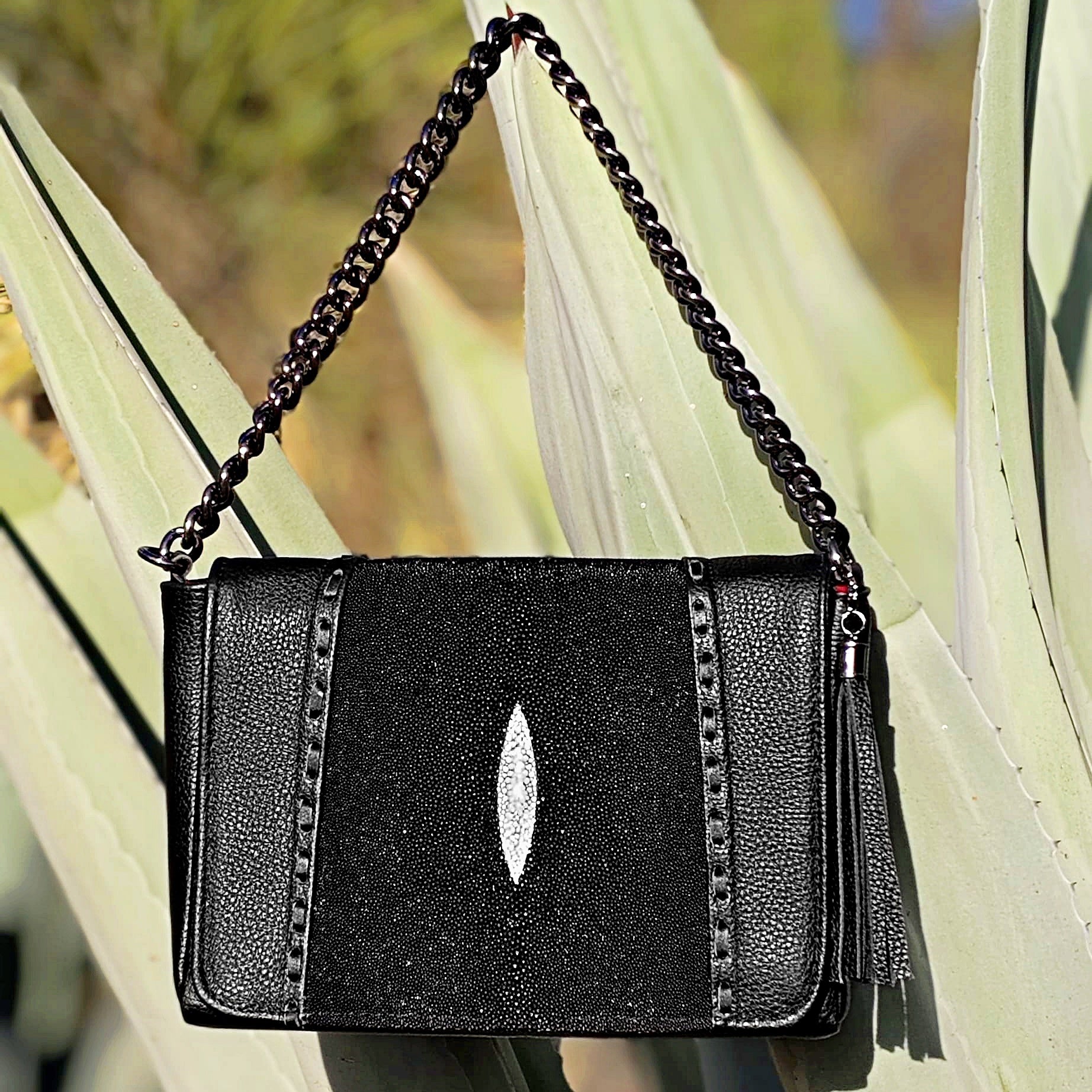 Bolso De Mantarraya Modelo Lili