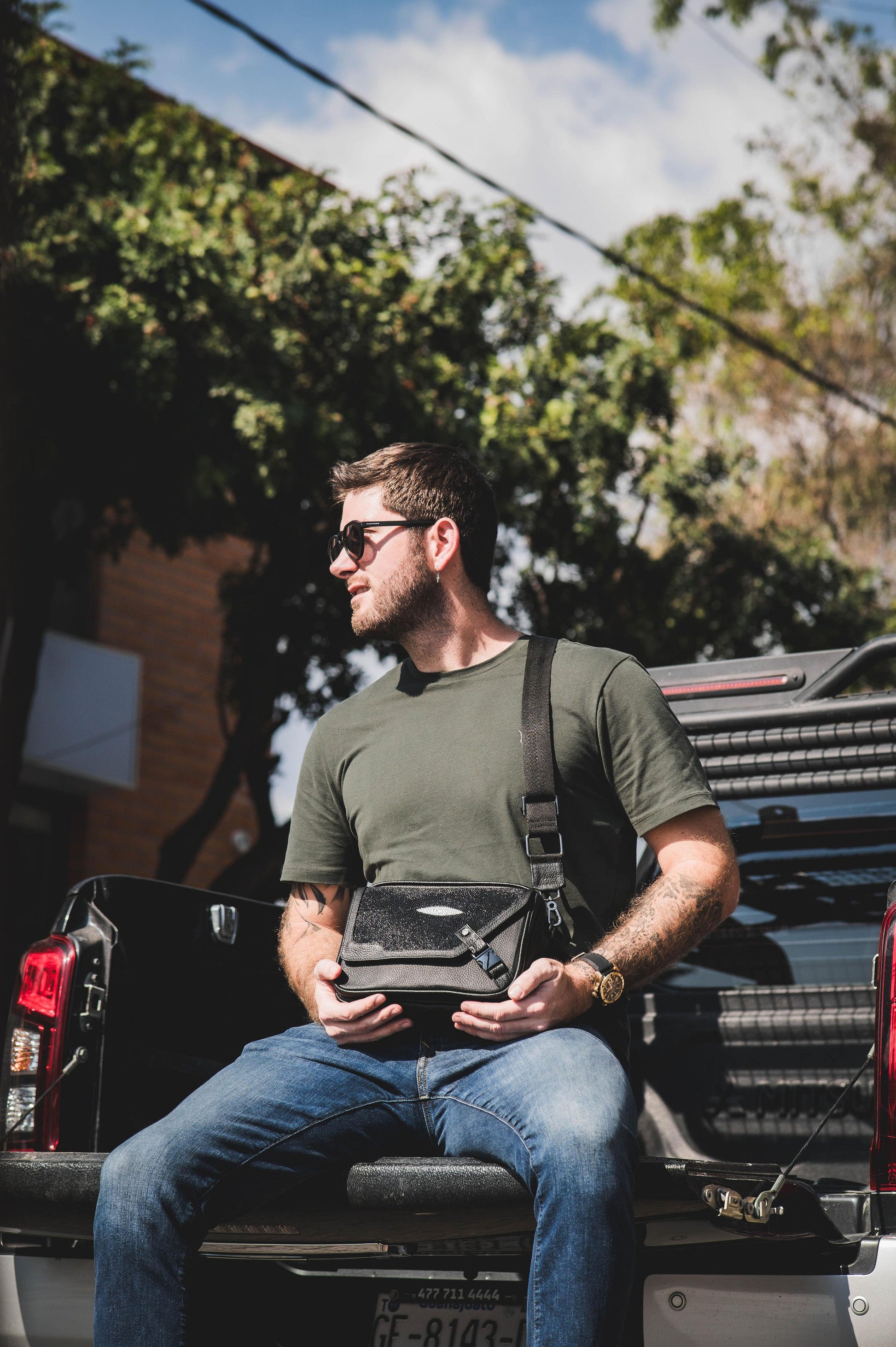 Bandolera De Mantarraya Modelo Praga